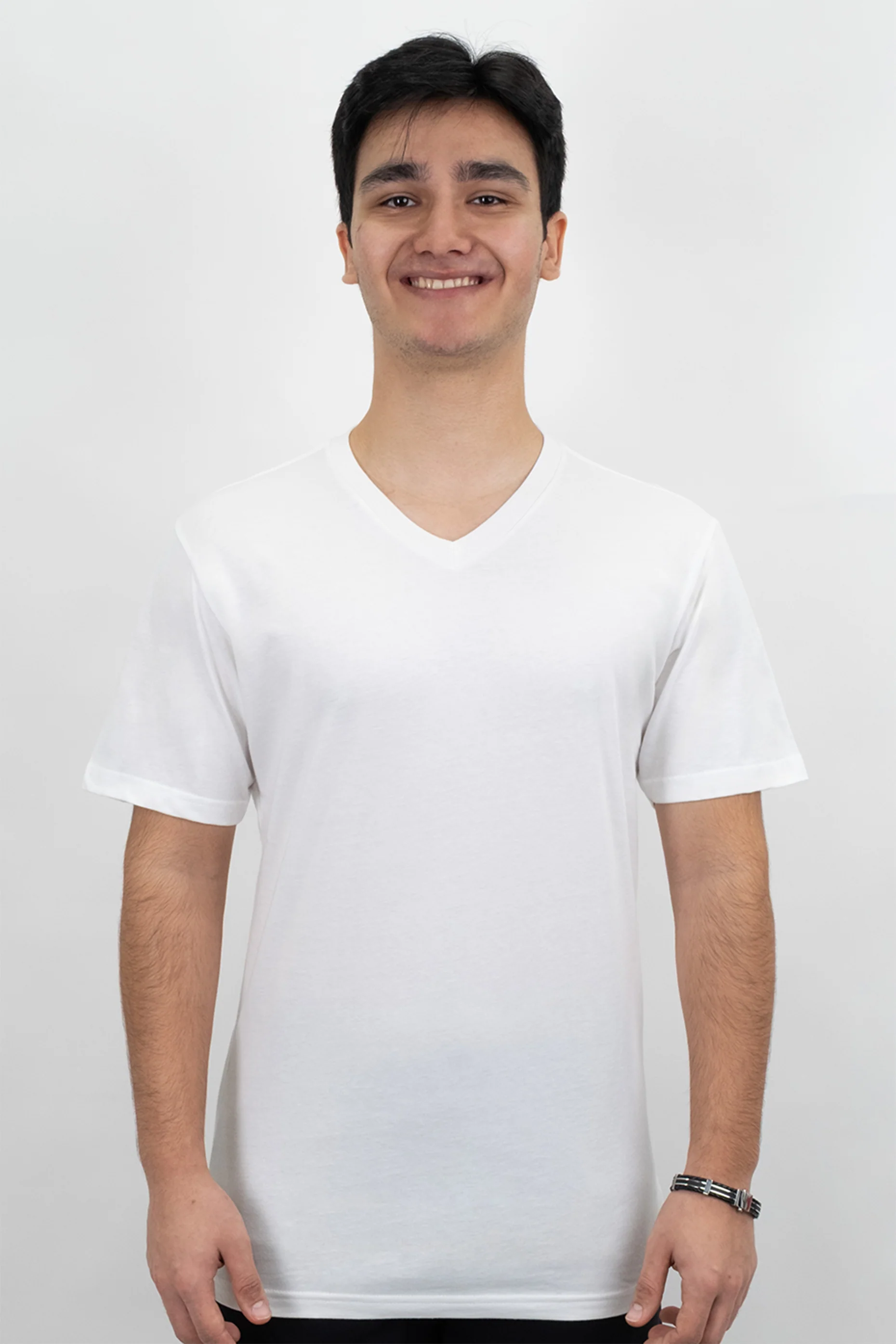 Laviva Sports V-Neck T-shirt - Image 6